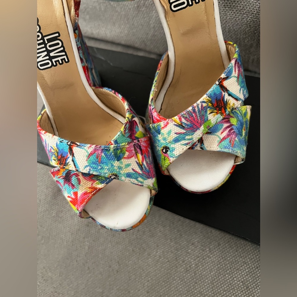 MOSCHINO PLATFORMS - Picture 2 of 5
